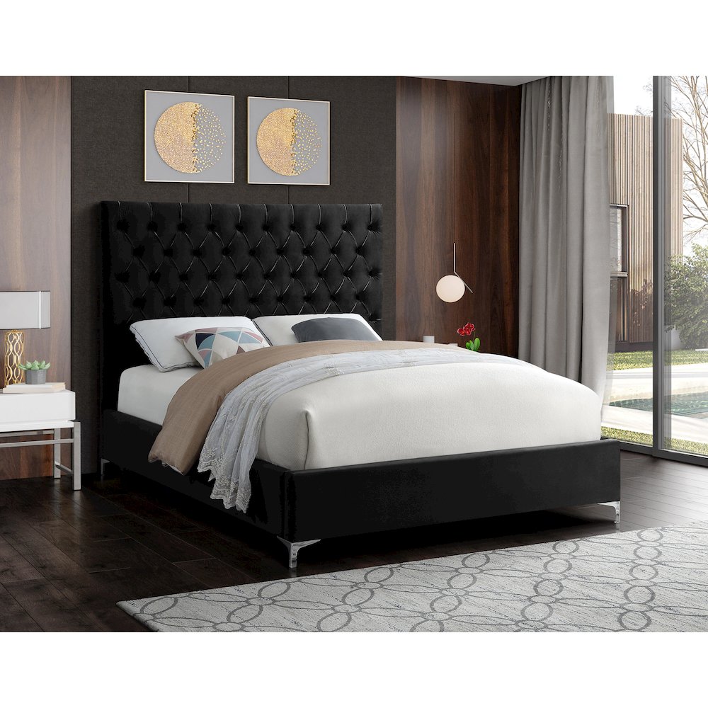 Cruz Black Velvet Full Bed