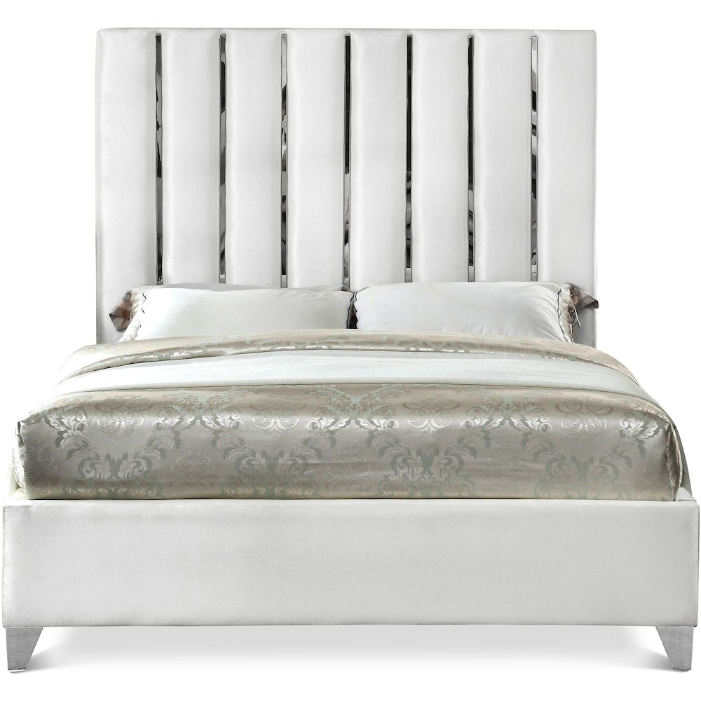 Enzo White Velvet Full Bed