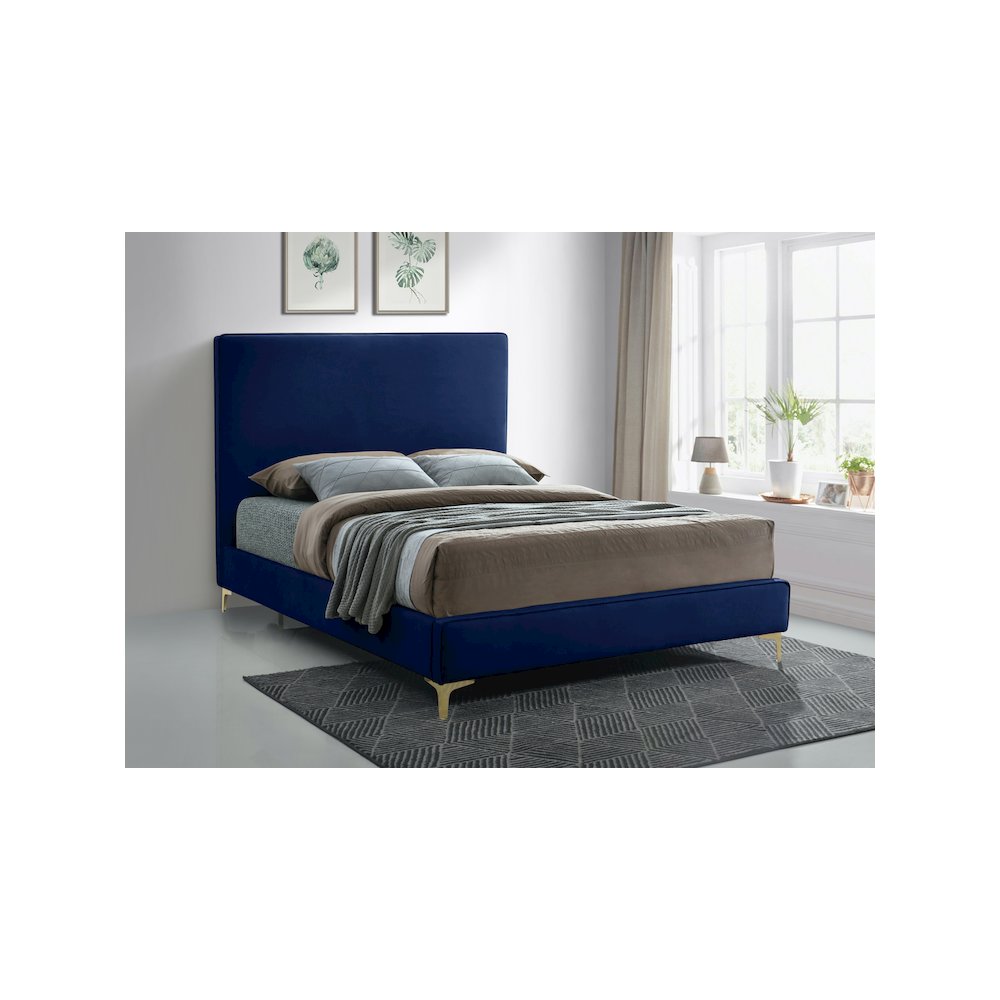 Geri Navy Velvet Full Bed
