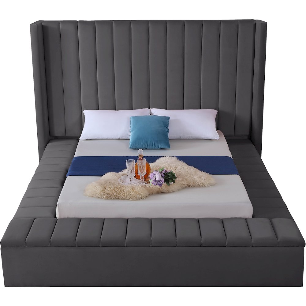 Kiki Grey Velvet Full Bed