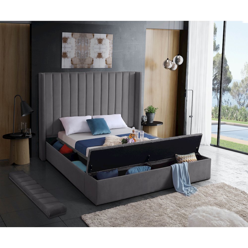 Kiki Grey Velvet Full Bed