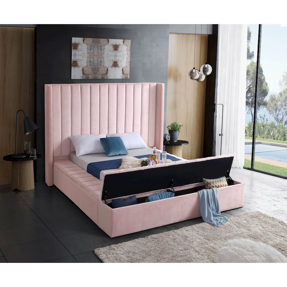 Kiki Pink Velvet Full Bed