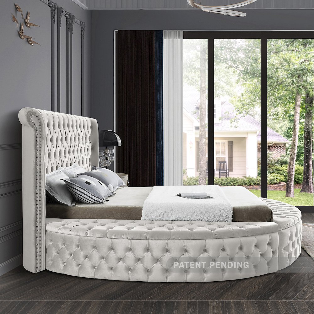 Luxus Cream Velvet Queen Bed