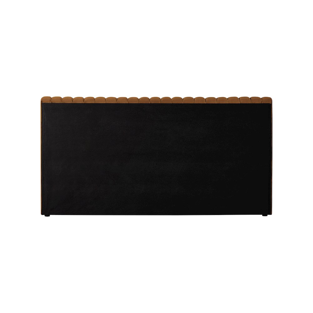 Nico Saddle Velvet King Bed