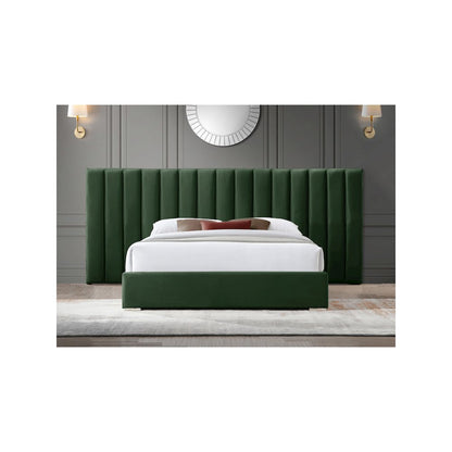 Pablo Green Velvet Queen Bed
