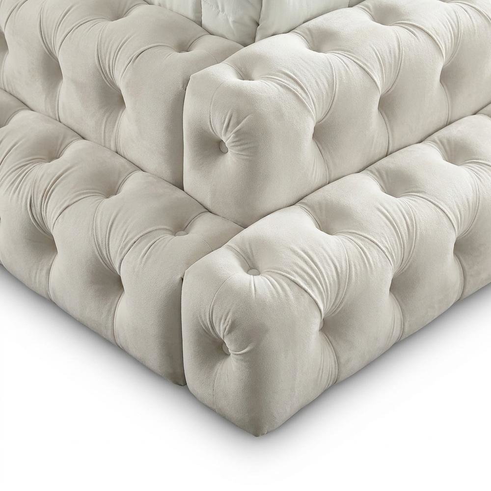 Fully Upholstered Tufted Velvet Queen Platform Bed with Headboard, Cream Velvet