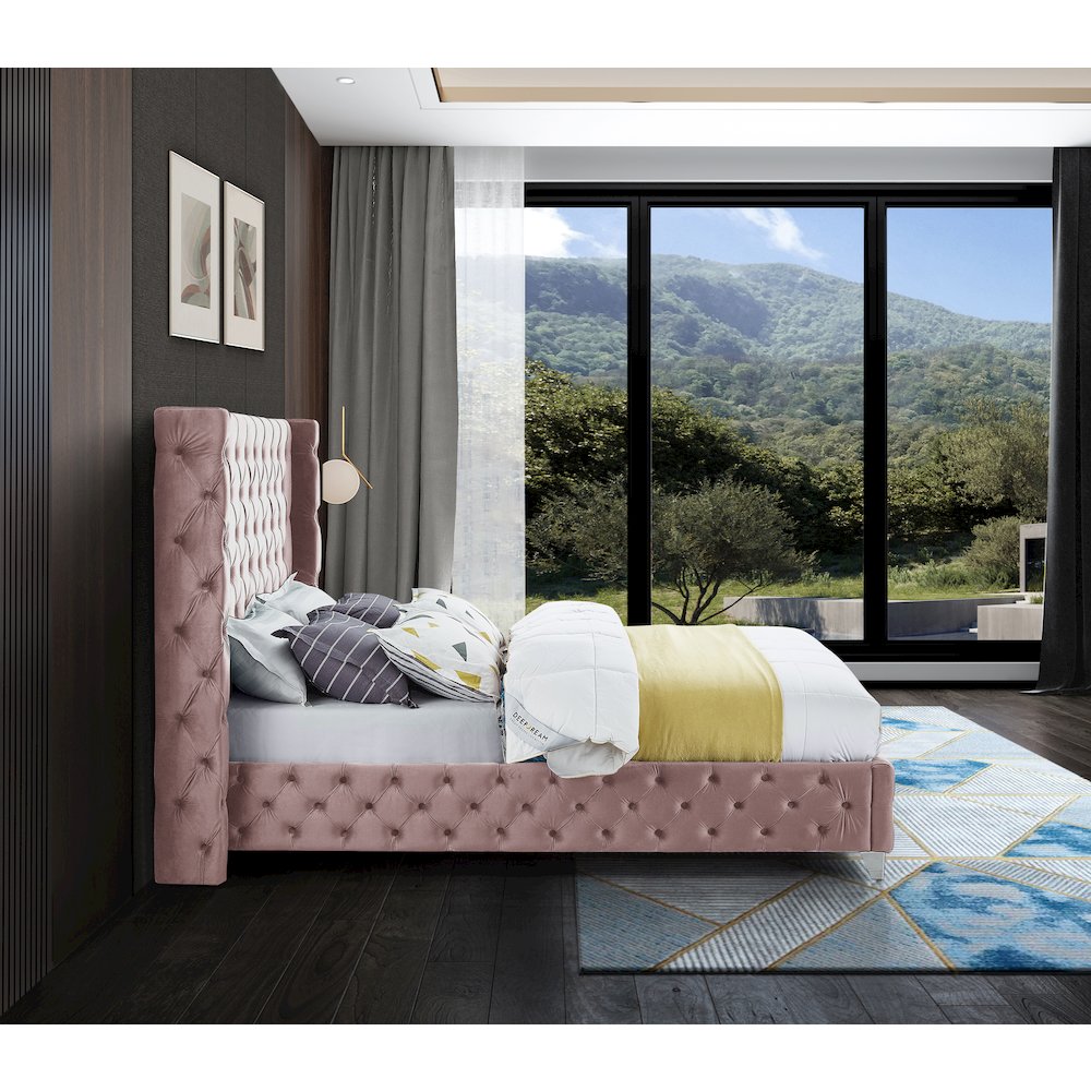 Savan Pink Velvet Full Bed