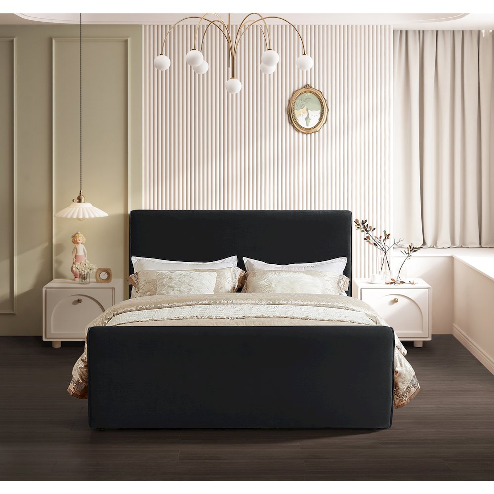 Sloan Black Velvet Full Bed