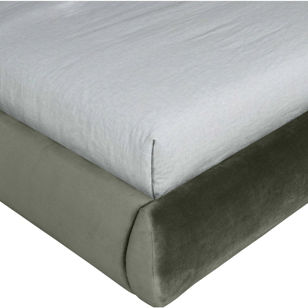 Tempo Green Velvet Upholstered Full Bed