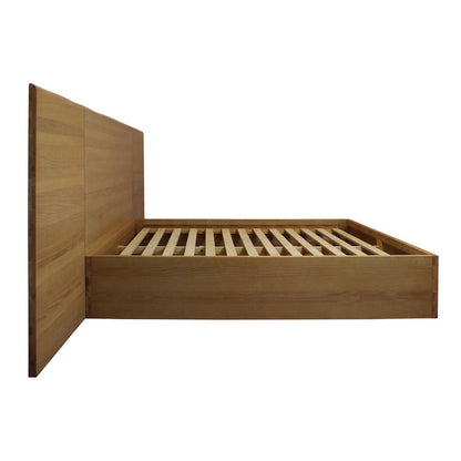 Sarasota Queen Bed with Wings in Natural Oak