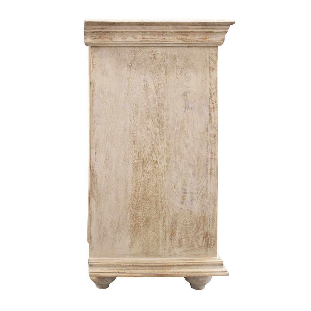 Carter Eagle 4-Door Sideboard in Distressed White