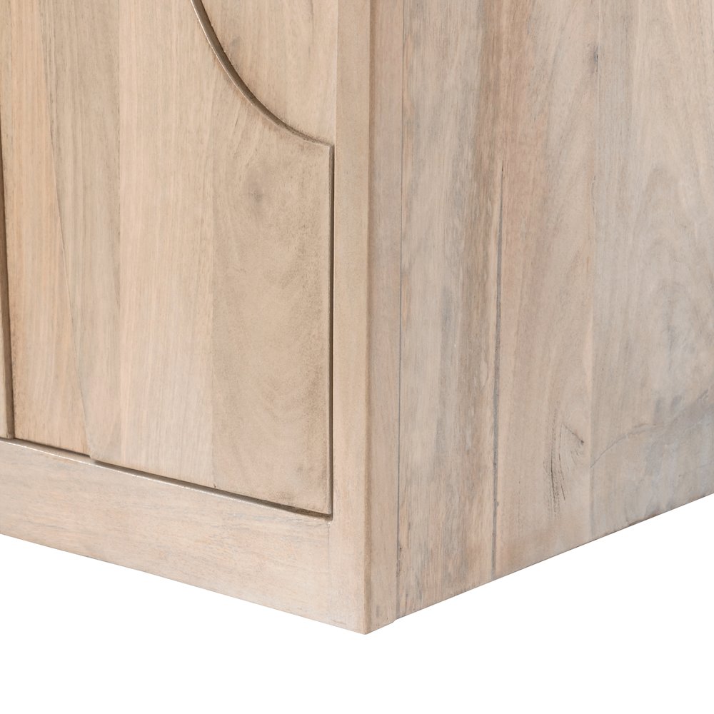 Donatalla 4-Door Sideboard