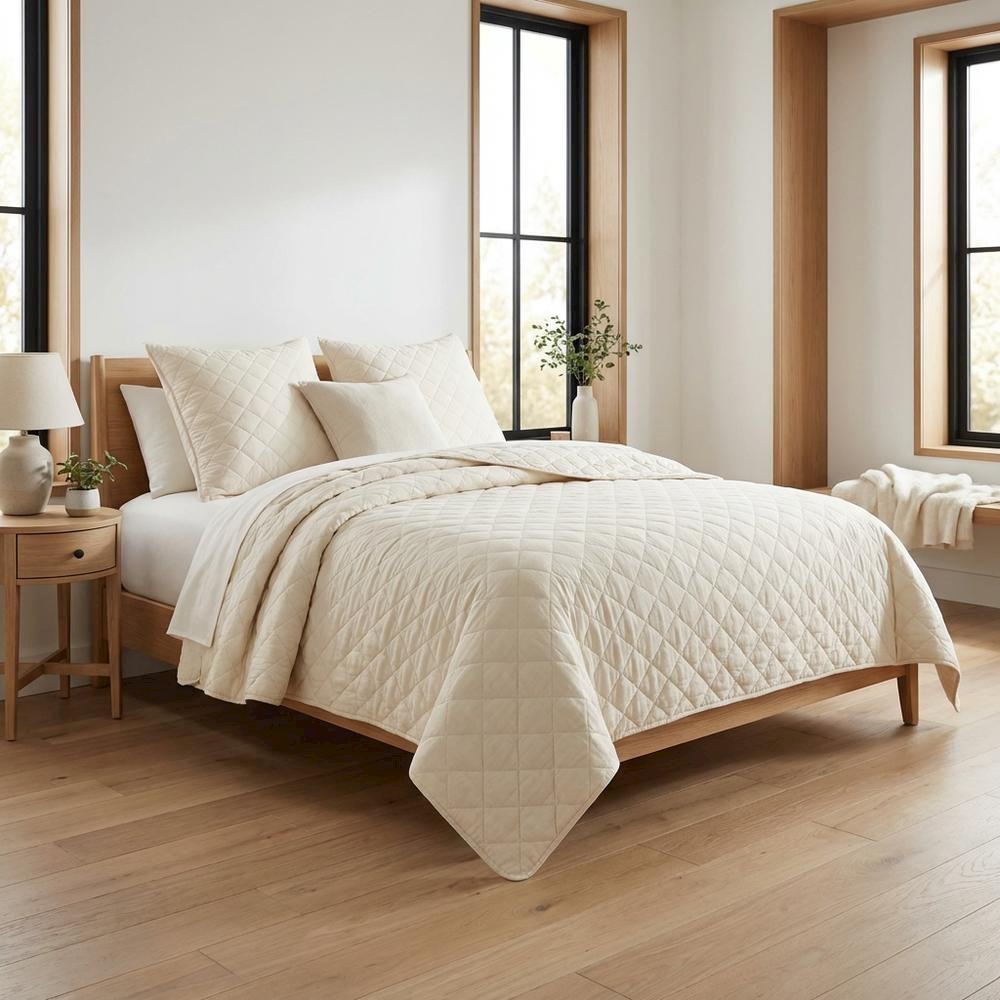 Aragoza 4-Piece King Quilt Set - Cream