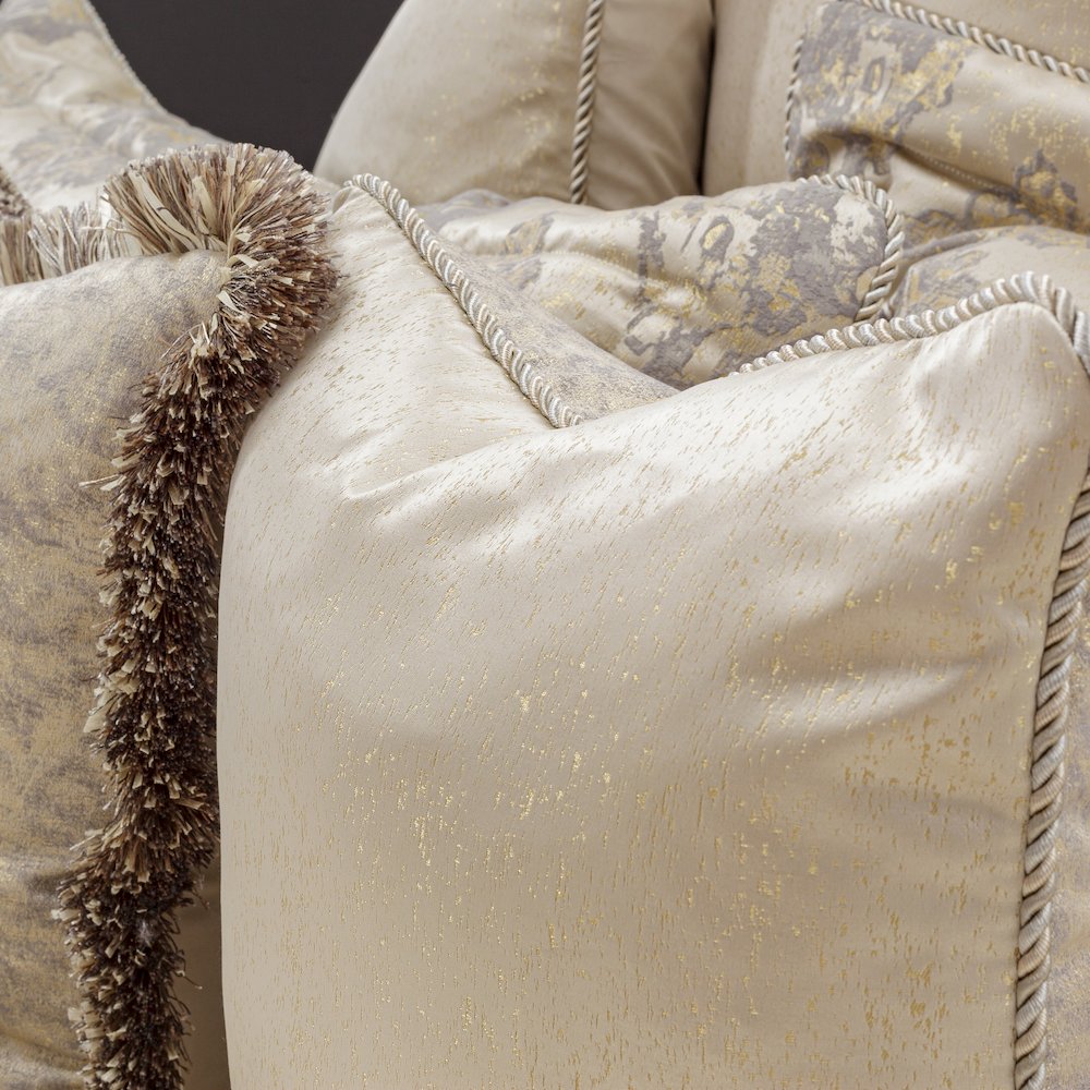 Bennett 9-Piece Queen Comforter Set - Champagne