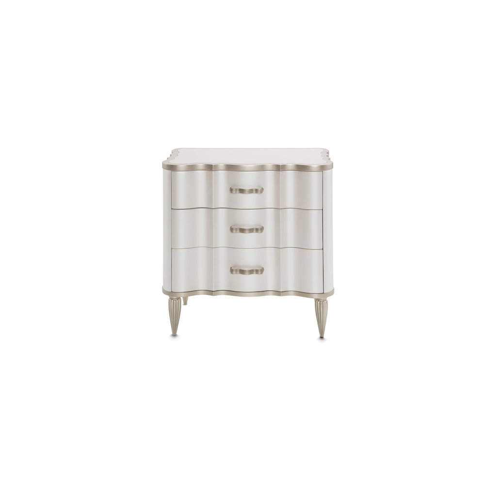 London Place Nightstand - Creamy Pearl