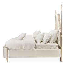 Malibu Crest Eastern King Scalloped Poster Bed - Chardonnay
