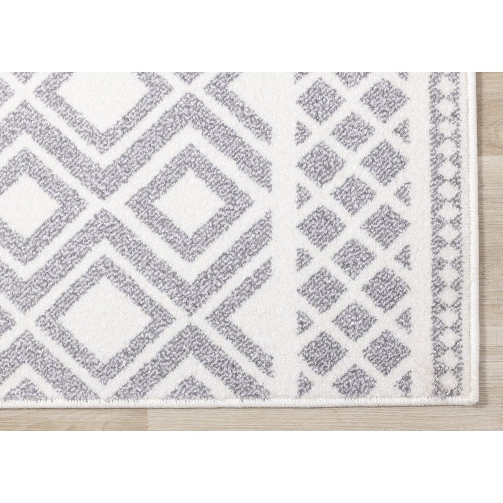 Claremont Grey White Southwest Area Rug, 5'3" x 7'7"