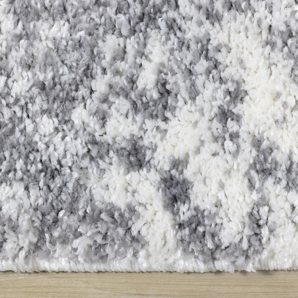 Ferris White Grey Clouds Area Rug, 5'3" x 7'7"