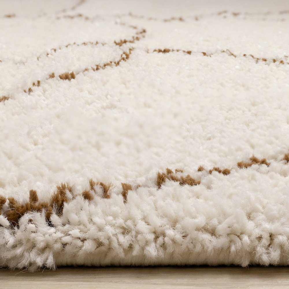 Madison Cream Brown Soft Arches Shag Rug, 5'3" x 7'7"