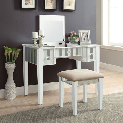 Wooden Vanity Set in White Finish