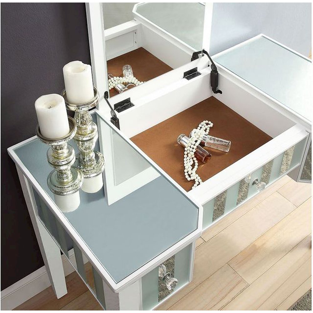 Wooden Vanity Set in White Finish