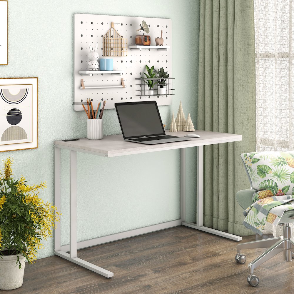 Nillaine Wood Writing Desk with USB