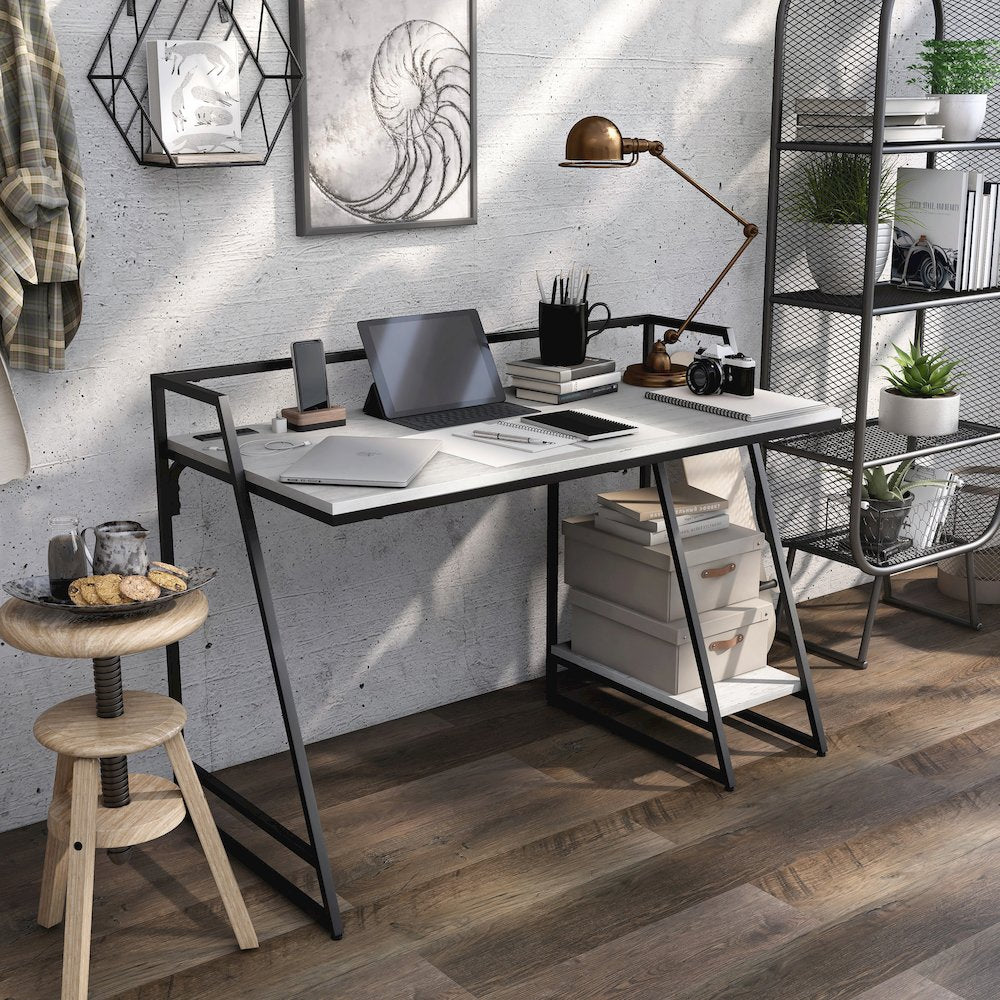 Sanue Metal Writing Desk with USB