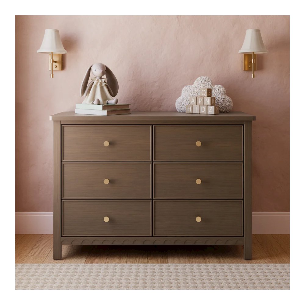 Graco Sasha 6 Drawer Dresser - Hazelnut