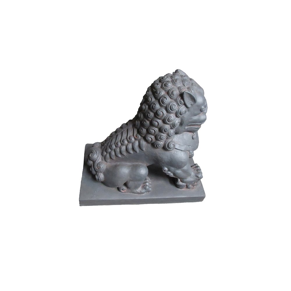 Foo Dog - Right Paw On Cub