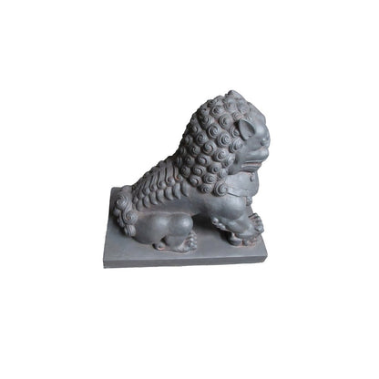 Foo Dog - Right Paw On Cub