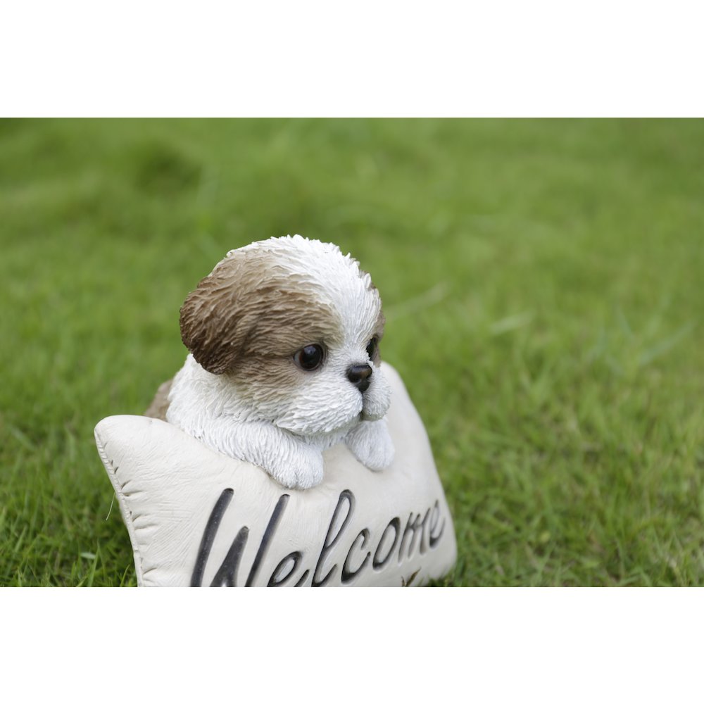 Brown & White Shih Tzu W/Welcome Sign