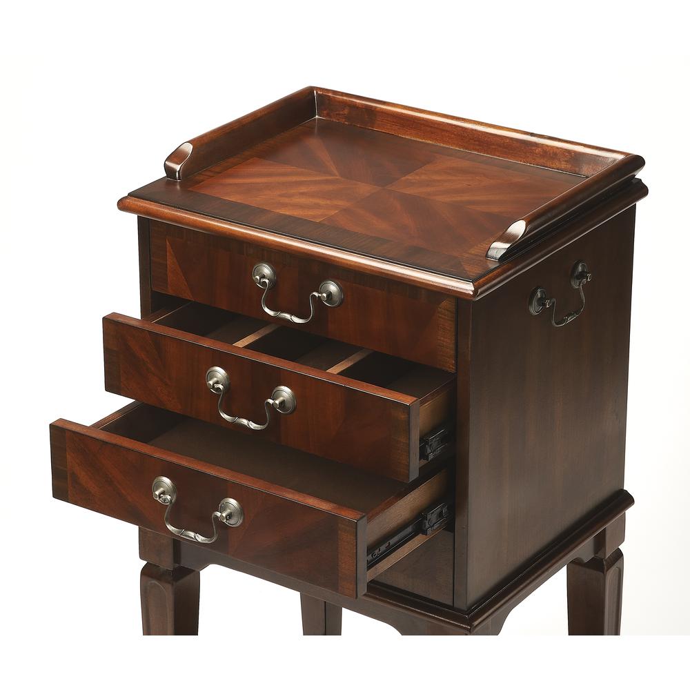 Classic Cherry Silver Chest, Belen Kox