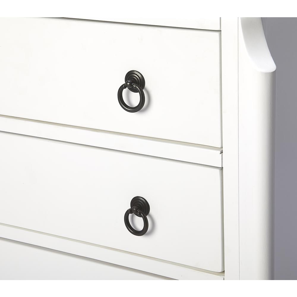 Wilshire Accent Chest, White