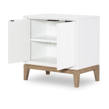 Melrose Door Nightstand (2 Fluted Doors, 1 Adj Shelf, Power)