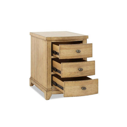 Today's Traditions Chairside Chest (3 drawers)