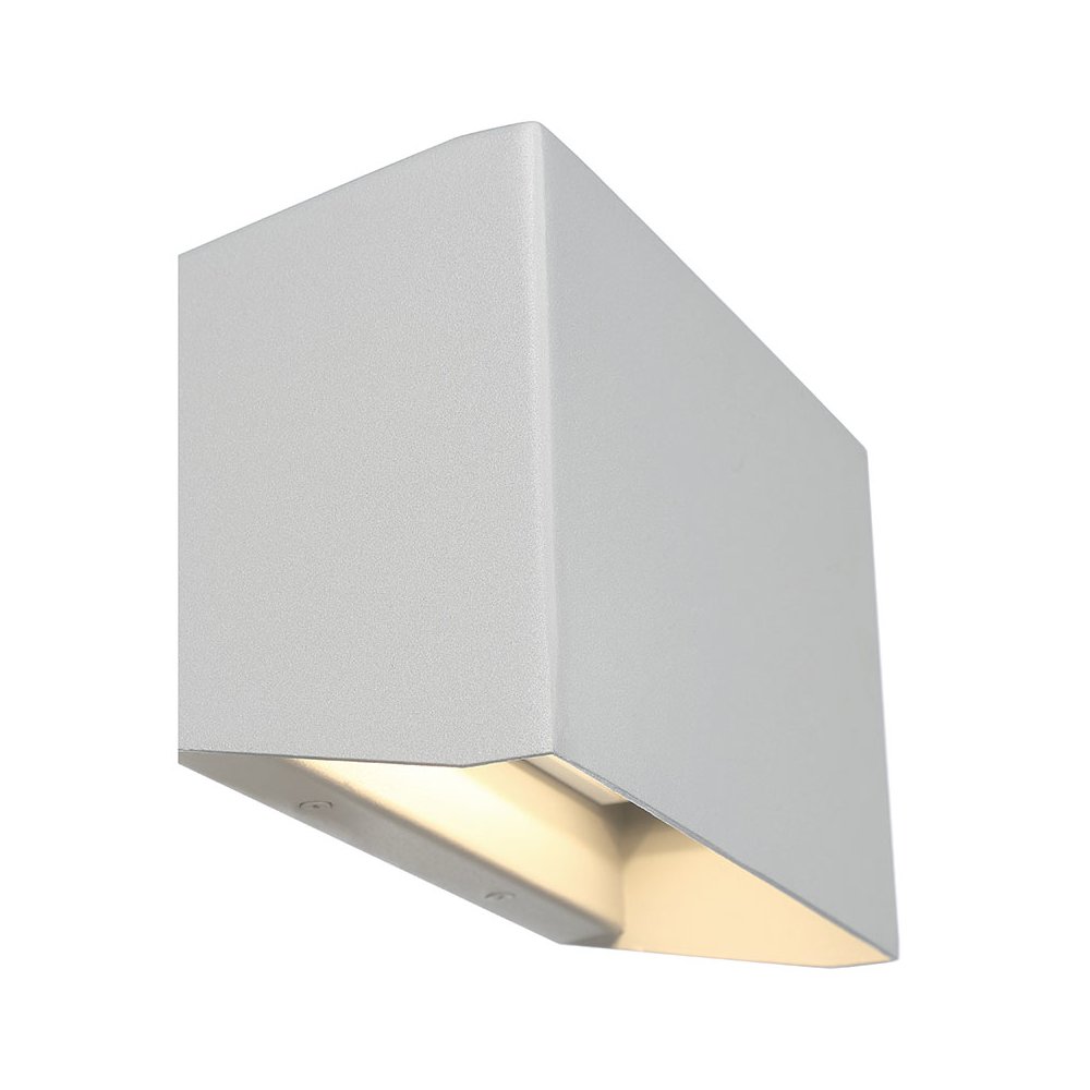 Bi-Directional Outdoor LED Wall Mount