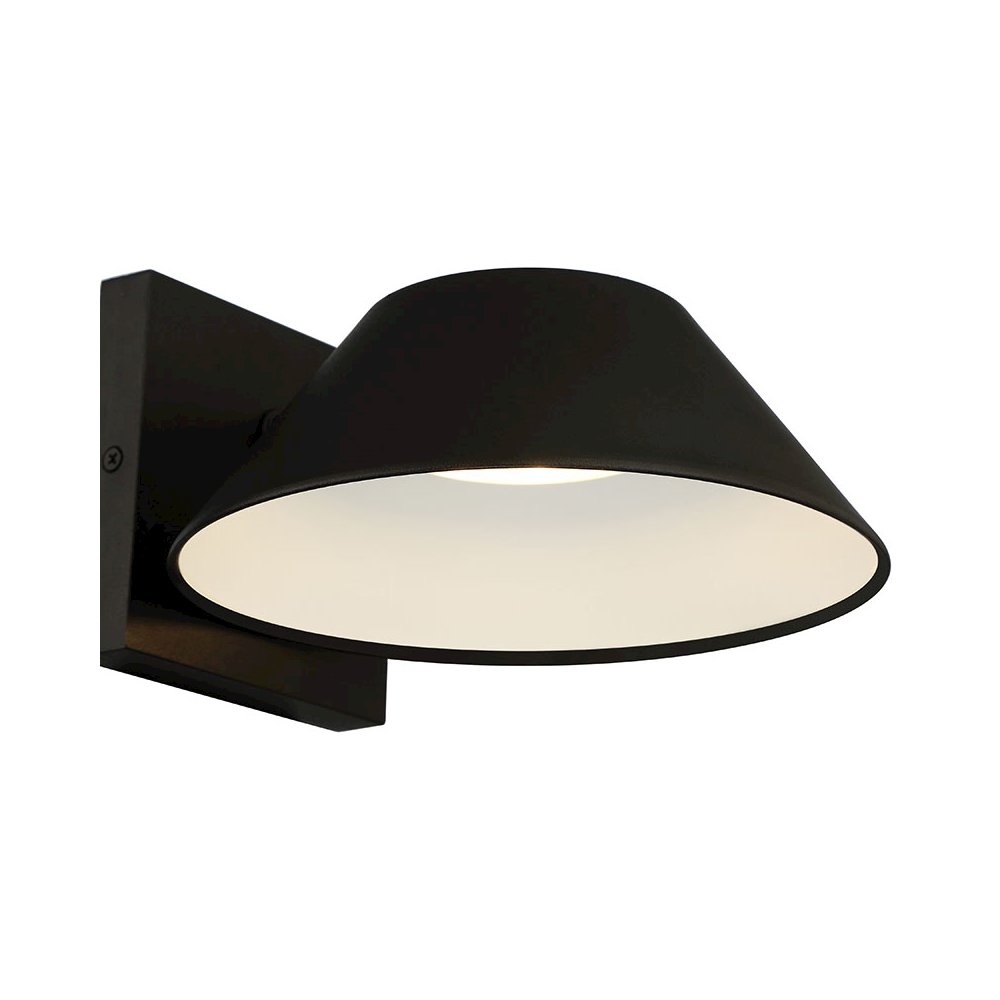 Outdoor LED Wall Mount