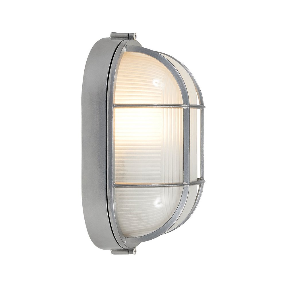1 Light Outdoor Bulkhead