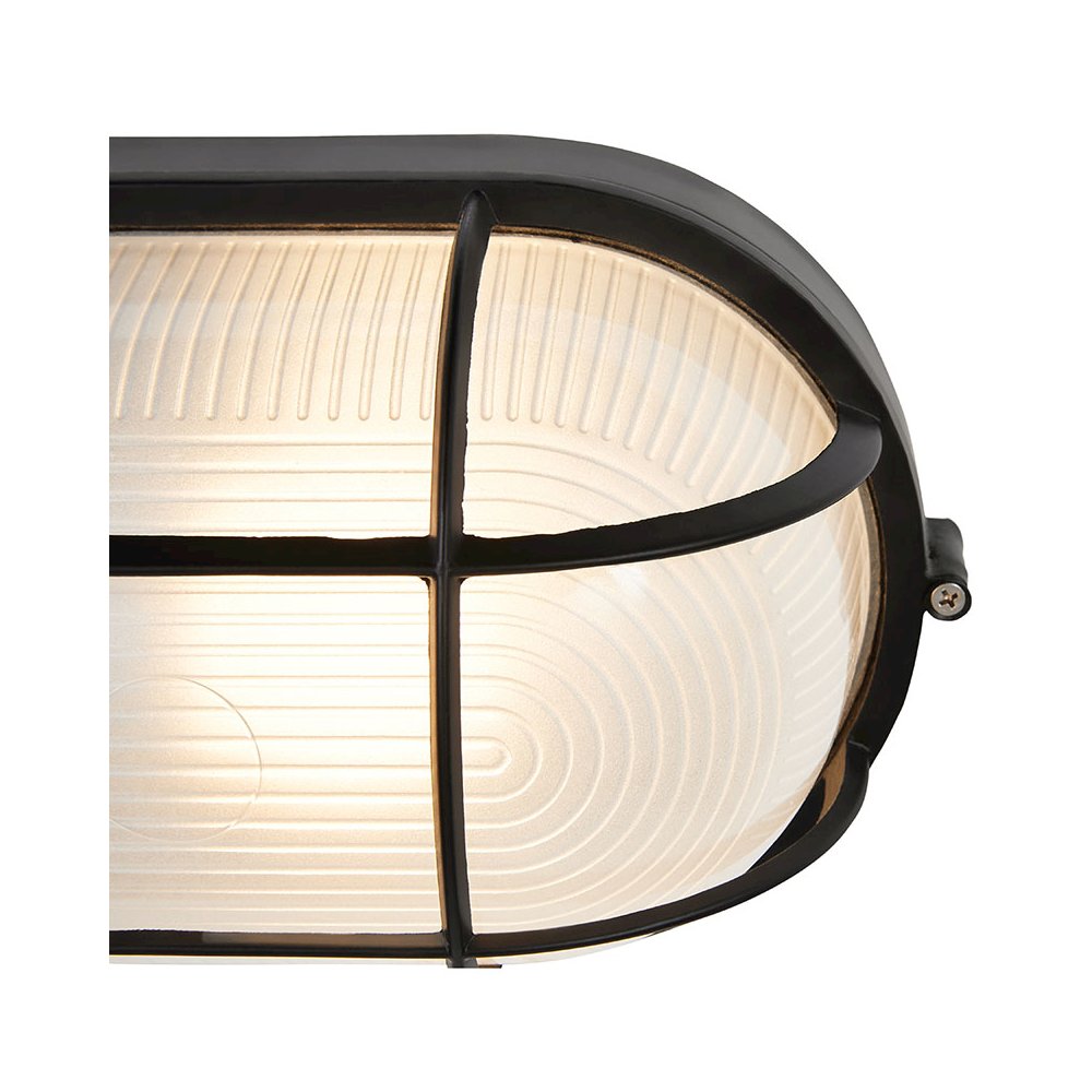 1 Light Outdoor Bulkhead