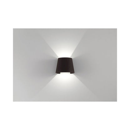 Bi-Directional Outdoor LED Wall Mount