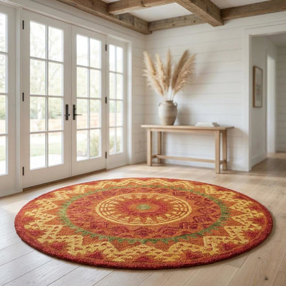 Orange/Red Round Indoor Area Rug With Transitional Style, 4-Foot Diameter