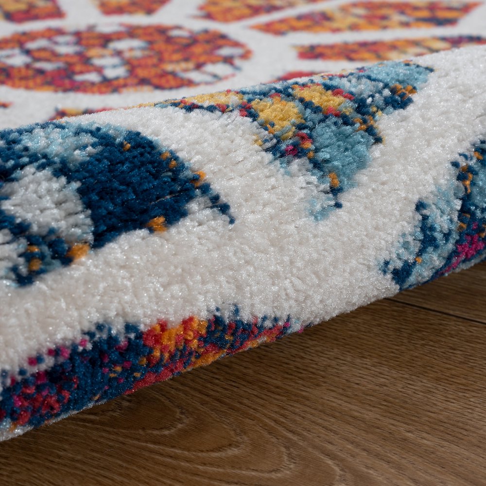 Kismet Durable Performance Area Rug Indoor in Ivory/Blue, 6'7" Round