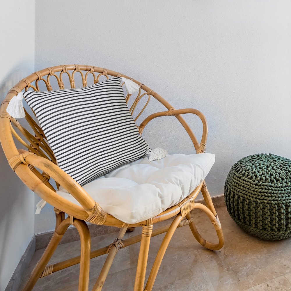 Basic Balanced Striped Throw Pillow with Tassels