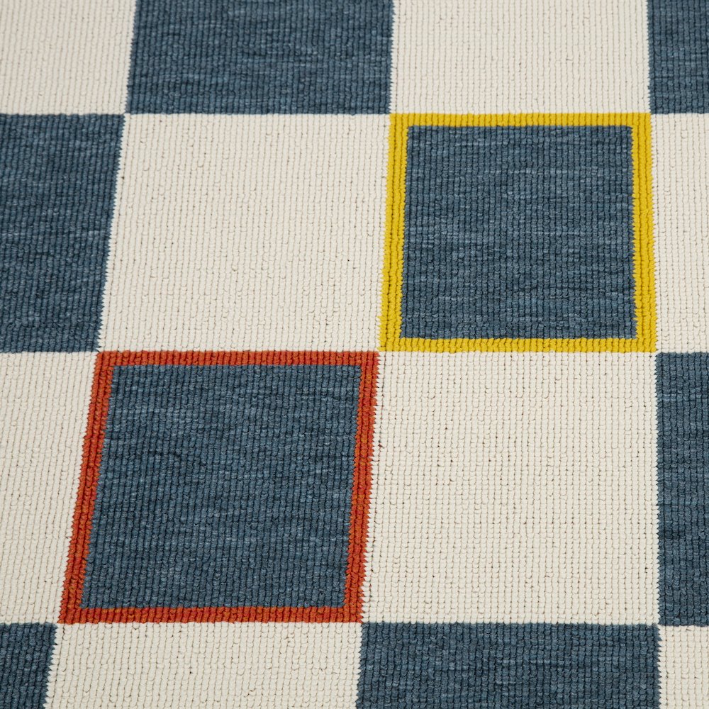 Mapa Durable Performance Area Rug Outdoor in Blue/White, 5' x 7'
