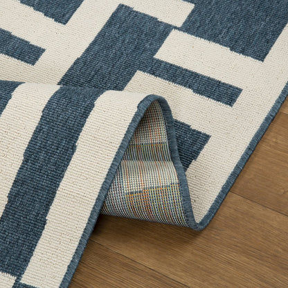 Mapa Durable Performance Area Rug Outdoor in Blue/White, 8' x 9'9"