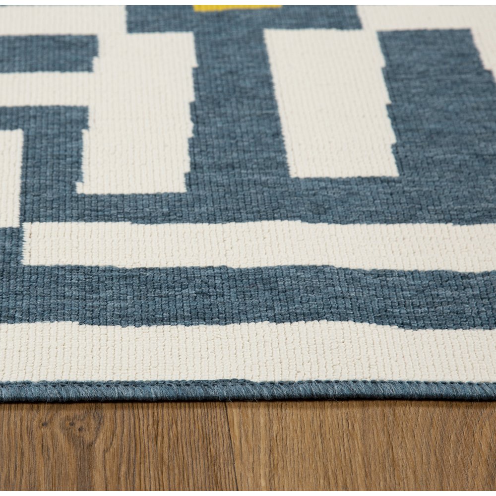 Mapa Durable Performance Area Rug Outdoor in Blue/White, 8' x 9'9"