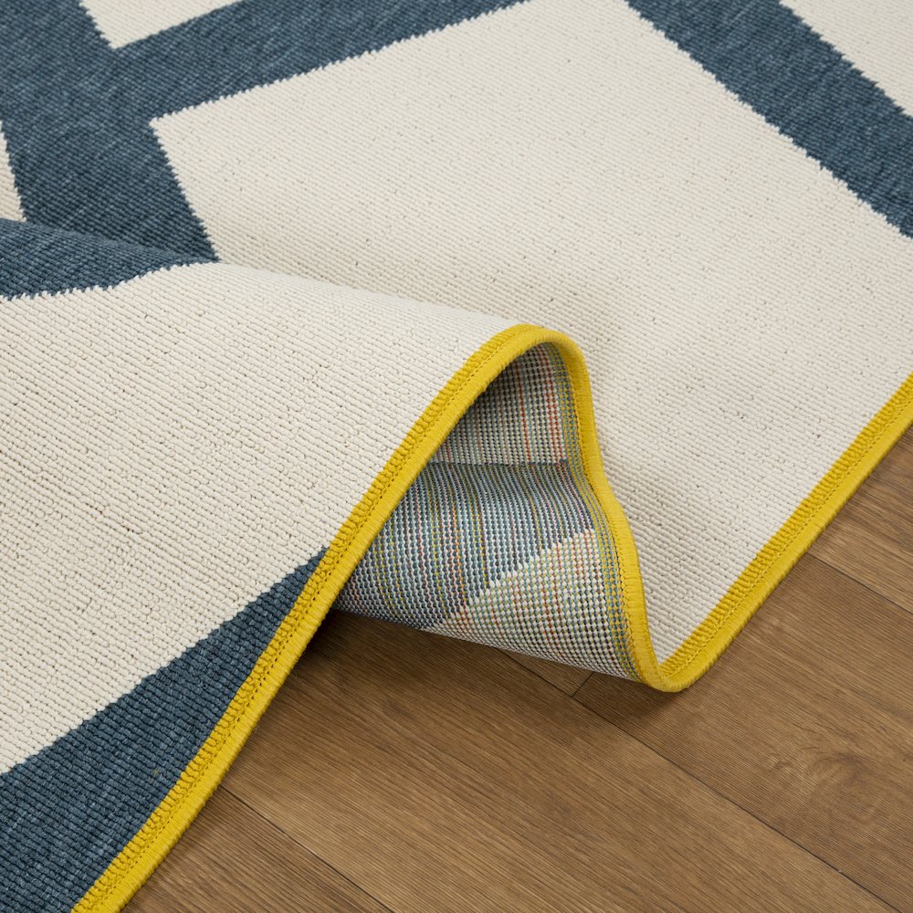 Mapa Durable Performance Area Rug Outdoor in White/Blue, 8' x 9'9"