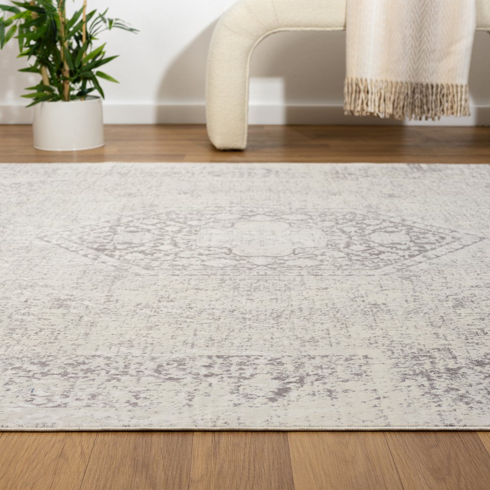 Aria Durable Performance Area Rug Indoor in Gray, 7'10" x 9'10"