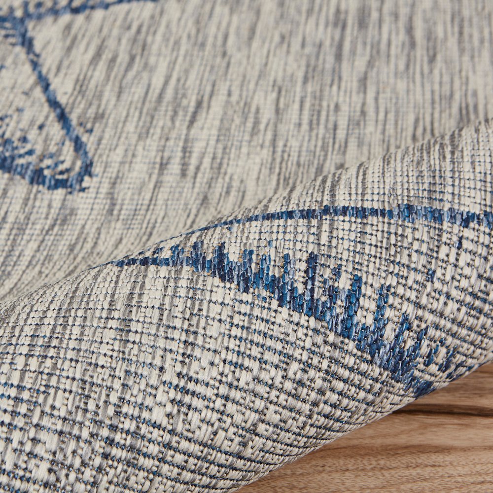 Captiva Durable Performance Area Rug Outdoor in Blue/Gray, 5' x 7'