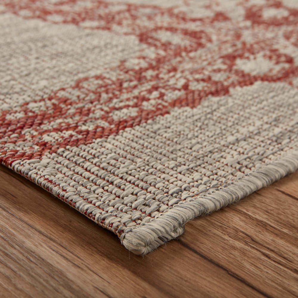 Captiva Durable Performance Area Rug Outdoor in Red/Beige, 5' x 7'